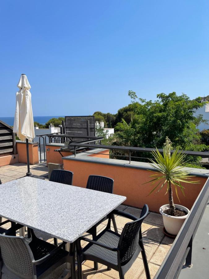 Sunny apartment Sa Boadella big solarium sea view Lloret de Mar Bagian luar foto