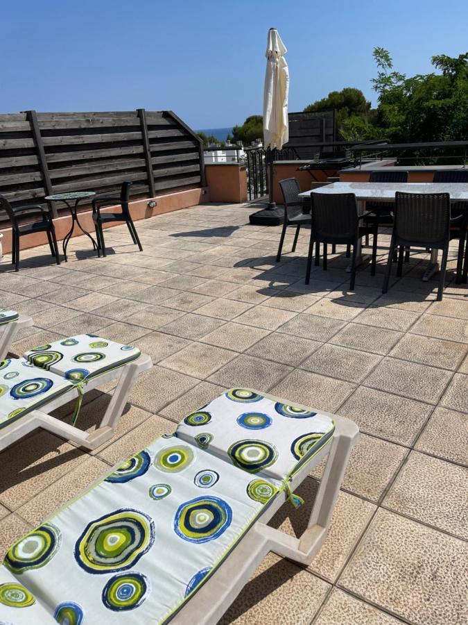 Sunny apartment Sa Boadella big solarium sea view Lloret de Mar Bagian luar foto